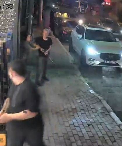 'Şikayet iddiası' mahallede silahlı gerginliğe dönüştü