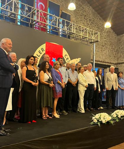 İGC 80. yaşını görkemli geceyle kutladı: Hasan Tahsin'in mirası ödüllerle yaşatıldı