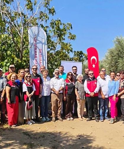 Sağlık çalışanları organik tarımı tarlada deneyimledi