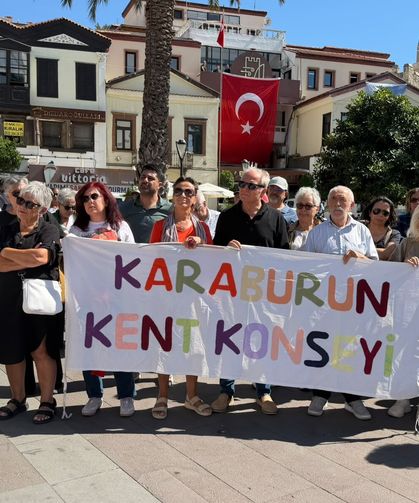 Çeşme’de otoyol özelleştirmesine tepki