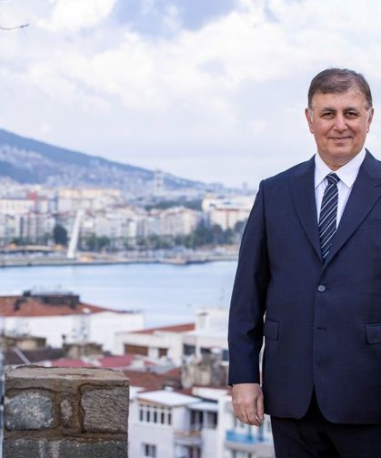 Cemil Tugay’dan İzmir için 'Yarısı Bizden' açıklaması