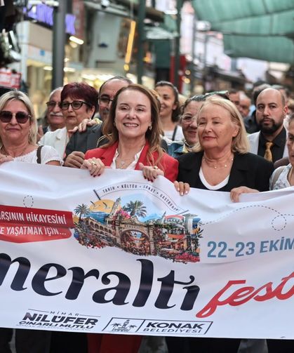 Kemeraltı Festivali renkli kortejle başladı