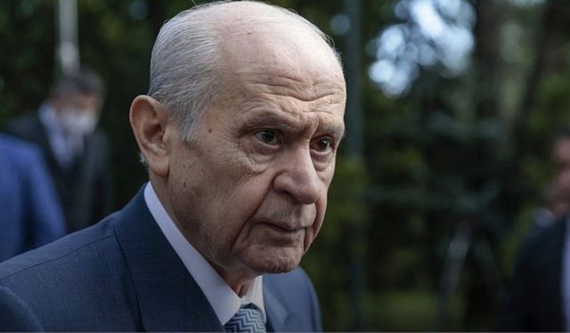 Bahçeli'den yeni anayasa çağrısı: Gençlik üzerindeki oyunlara son verilmeli