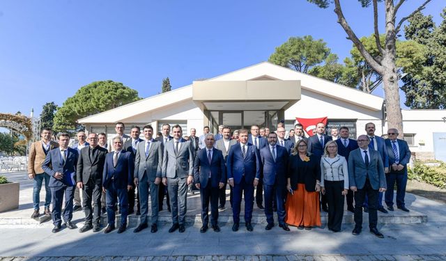 Başkan Tugay'dan Bergama'ya yeni sosyal konut müjdesi!