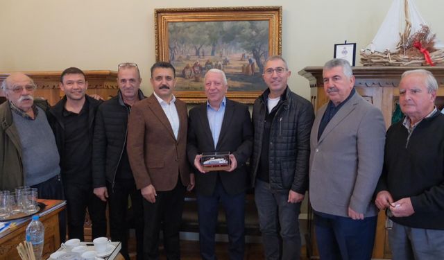 Dikili-Midilli arasında feribot seferleri başlıyor