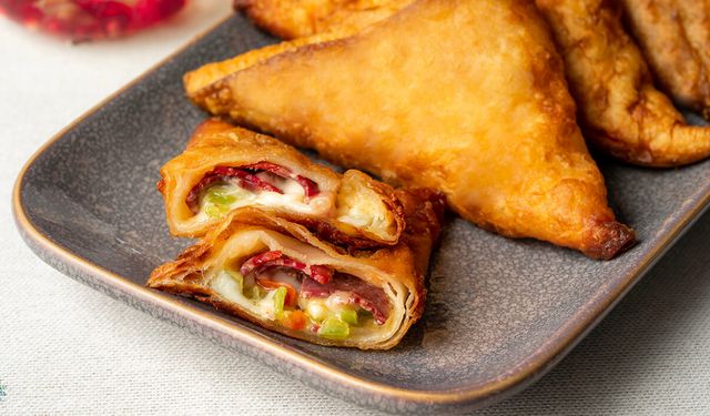 Paçanga böreği nasıl yapılır?