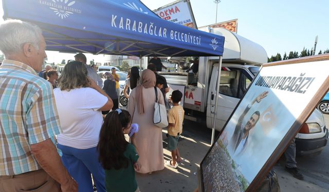 Karabağlar’da Zeyrek anısına anlamlı lokma hayrı