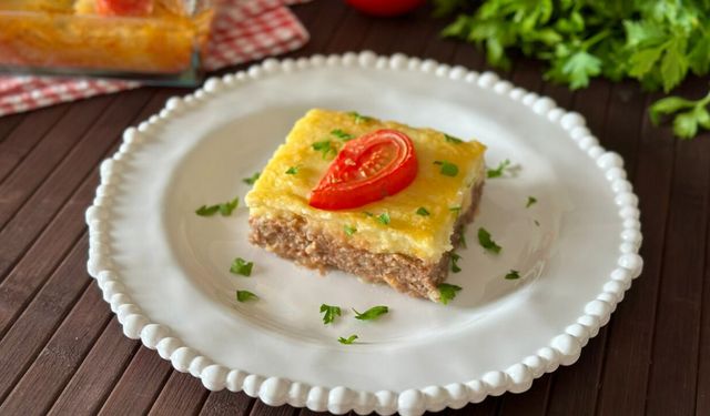 Patates püresi tepsi kebabına yakışır mı? Bu lezzet sofrada şaşırtıyor