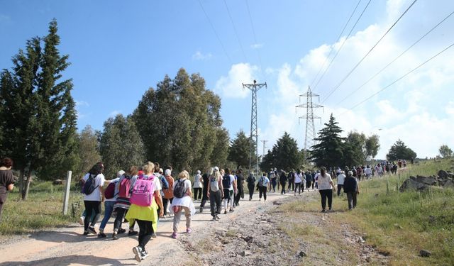 Şehirden doğaya kaçış: Çiğli'de trekking etkinliği