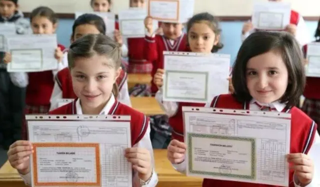 Çocuğu okula gidenler seneye almak zorunda: MEB duyurdu