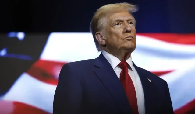 Trump düğmeye bastı: İki Asya devine gümrük vergisi geliyor!