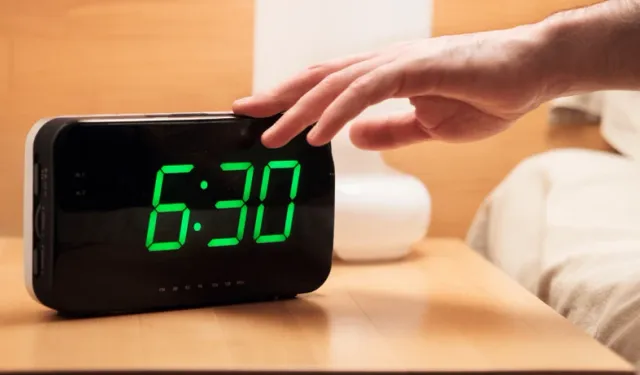 Alarmı ertelemenin gizli bedeli: Beyni sabote ediyor