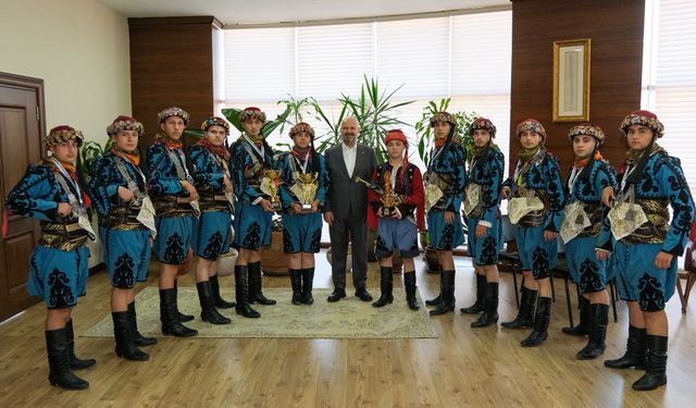 Menemen'e Türkiye Şampiyonluğu gururu