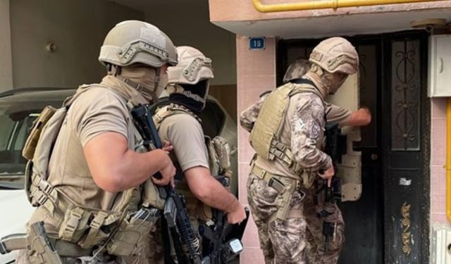 15 Temmuz’da FETÖ’nün para trafiğine darbe: İzmir merkezli 60 ilde 371 gözaltı