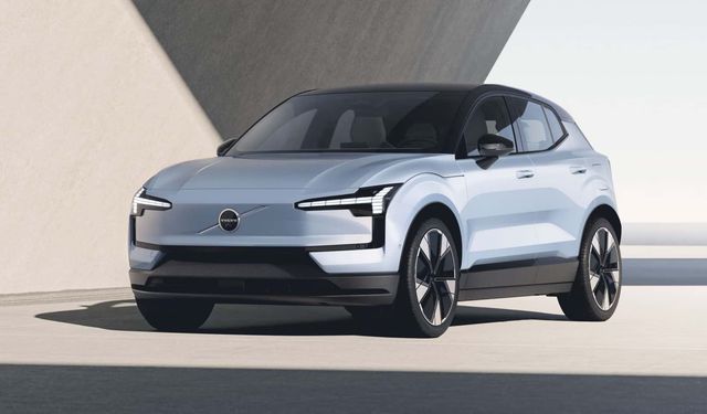 Volvo EX30 Türkiye’de: En kompakt ve çevreci SUV'un fiyatı belli oldu!