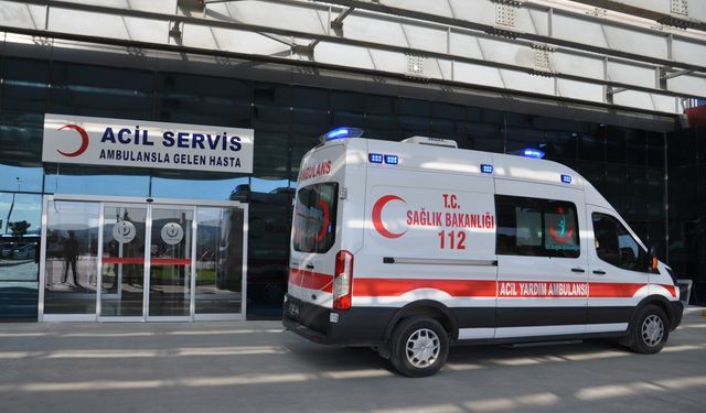 Dehşet anları! Baba çocuklarının yanında vuruldu: 3 çocuk hastanede