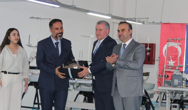 Bakanlar duyurdu: Gençlere milyarlarca liralık dev destek!