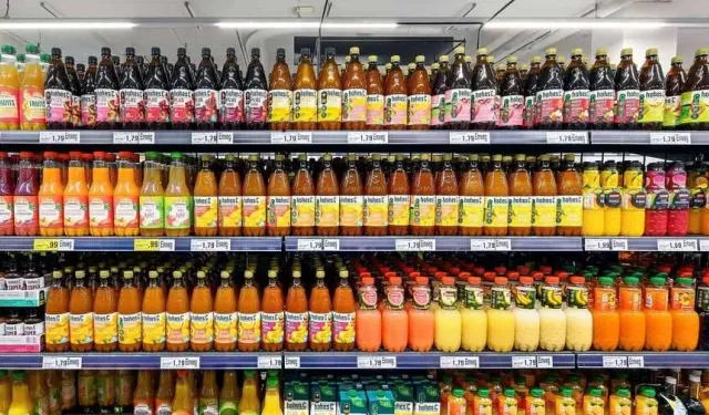 Marketlerden toplanıyor: Bu meyve suyunu almayın!