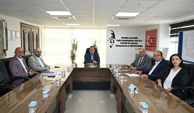 Manisa’nın dört bir yanında hizmet atağı başladı!