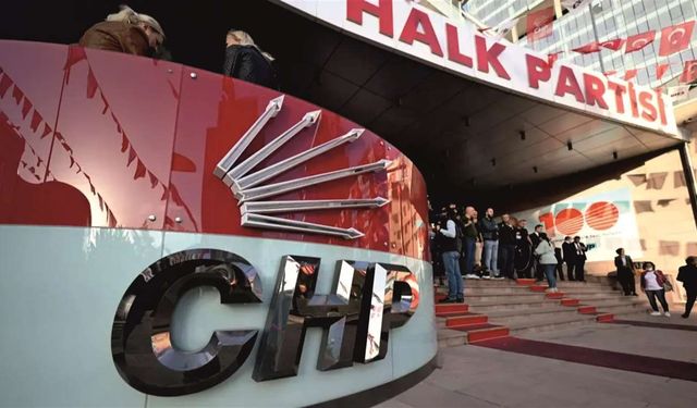 CHP İzmir İl Yönetimi sahada: “Aslanoğlu yalnız değil”