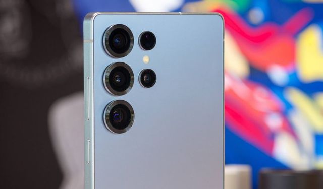 Samsung Galaxy S26 Ultra’nın yeni sızıntısı, kamera detayını netleştirdi!