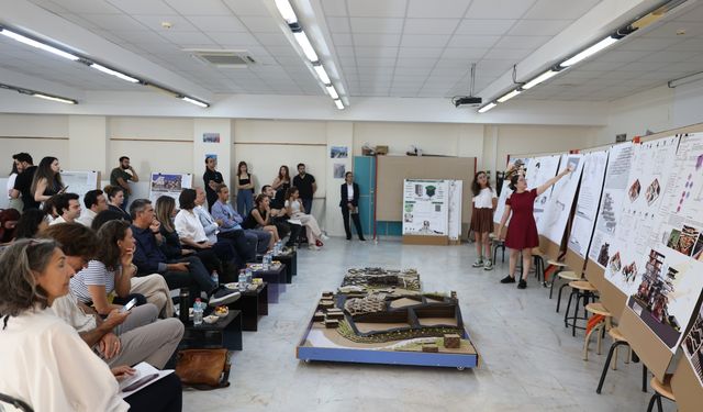 Karabağlar’da kentsel dönüşüme genç akıl desteği