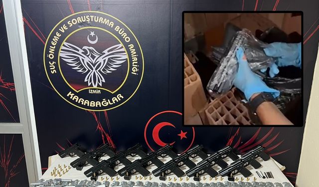 Karabağlar’da silah ticaretine operasyon: Gizli bölmelerden cephanelik çıktı