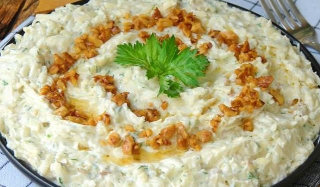 Kerevizle serinlik geliyor! Yazın en hafif mezesi bu