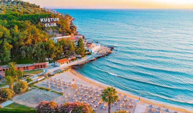 Doğayla iç içe, tarihle dolu bu plaja İzmir’den ulaşmak artık çok kolay!