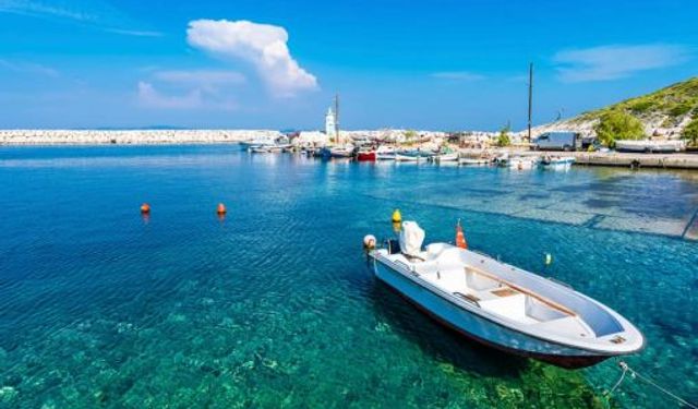 Ne Alaçatı Ne Çeşme! Doğallığıyla büyüleyen bu koy İzmir’in gözdesi olmaya aday