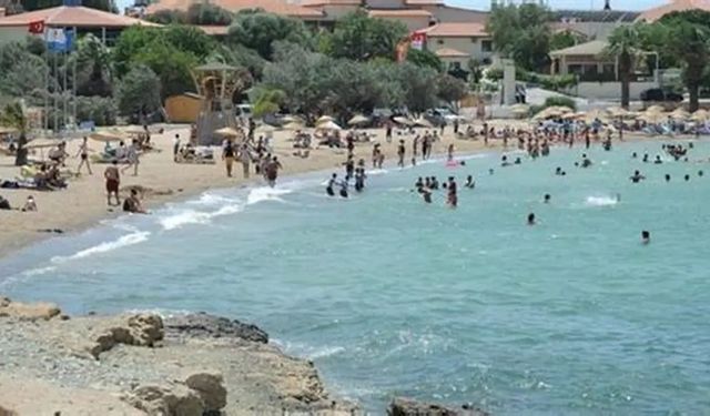 Burayı keşfeden Çeşme’ye gittiğine pişman oluyor! Plajlarıyla İzmir’de turistlerin yeni gözdesi oldu