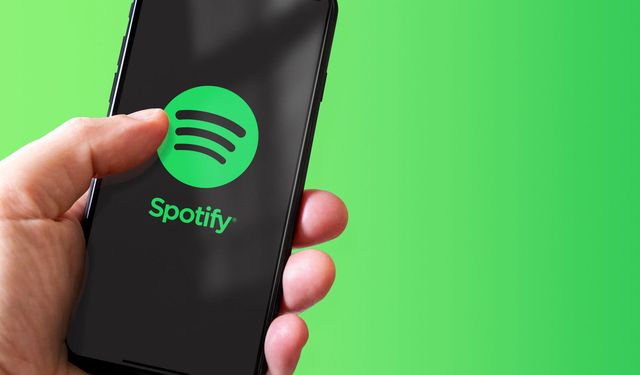 Spotify yeni özelliğini duyurdu: Müzik ve podcast sohbetleri başladı