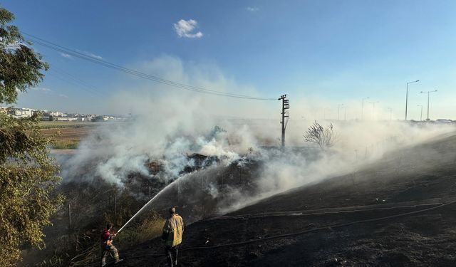 Menemen’de fabrika yangını korkuttu