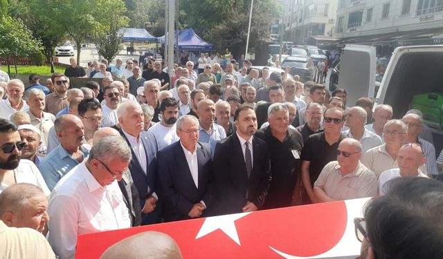 CHP’li eski milletvekili son yolculuğuna uğurlandı
