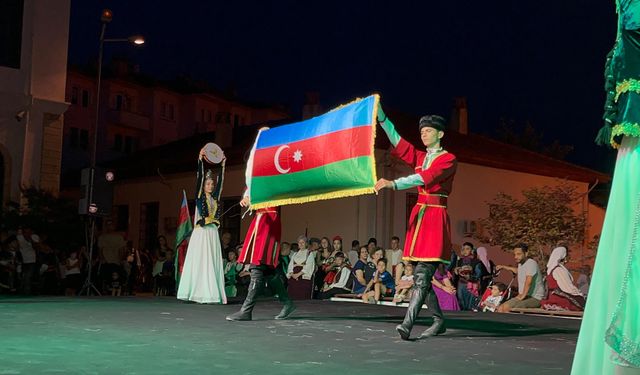Şenlikte iki devlet arasındaki güçlü bağa vurgu!