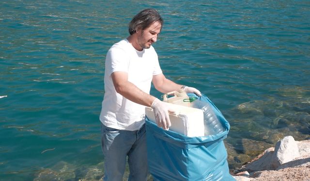 Denizden 2 ton çöp çıktı: İşte denizden çıkan en ilginç şey!
