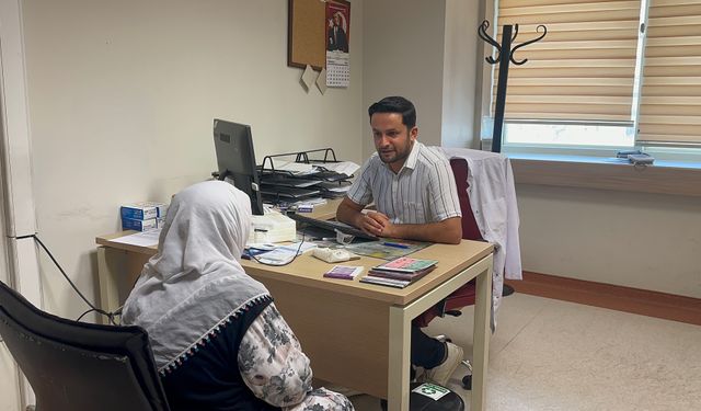 Çay ve kahve yetmez! Yazın susuz kalmamak için bunu yapın