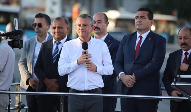 Yoksulluk krizi: Özgür Özel’den mitingde şok açıklamalar
