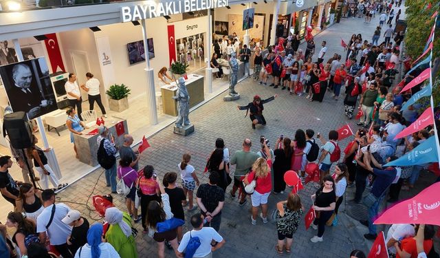 Zafer Bayramı Bayraklı’da spor ve sanatla taçlandı