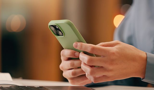 Derslerde değil, teneffüslerde de telefon yasak!