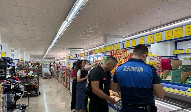 Marketlere sıkı denetim: Etiket ve hijyen mercek altında