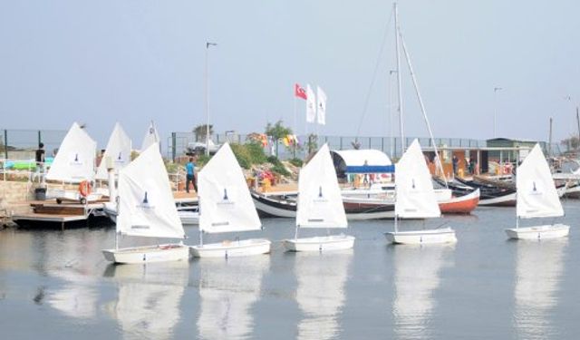 İzmir’de yelken keyfi başlıyor! Kaçıran bir sonraki dönemi bekleyecek