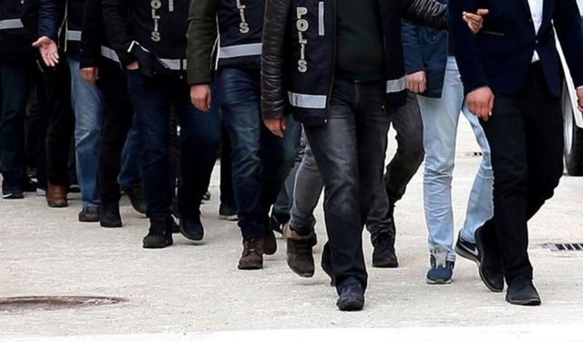 31 ilde dolandırıcılık operasyonu: İzmir merkezli şebekeye darbe!