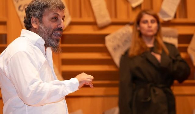 Gökhan Altunöz’den çağrı: Defne’de tiyatro salonu istiyoruz