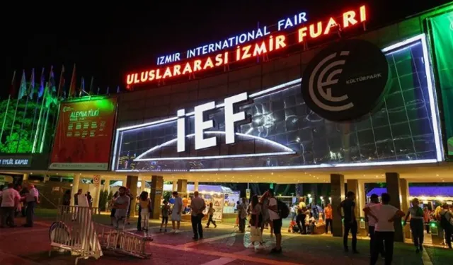 İzmir'de eğlence devam ediyor| 3 Eylül İEF Programı