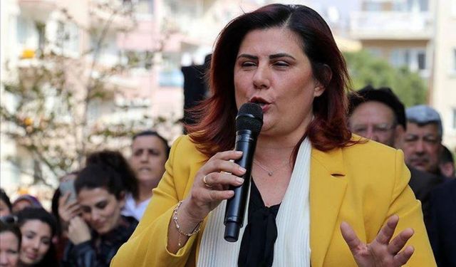 Özlem Çerçioğlu İzmir'den aday mı olacak? İddialara jet yanıt geldi