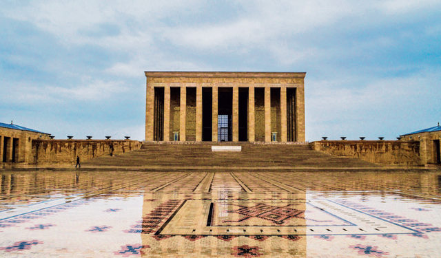 NATO heyeti yarın Anıtkabir'i ziyaret edecek!