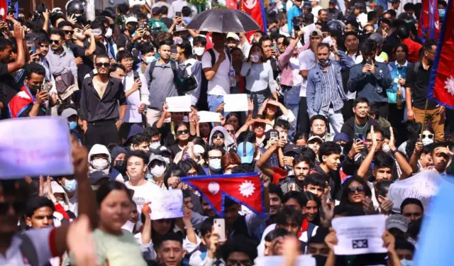 Nepal’de sosyal medya yasağı protestosu: 13 ölü