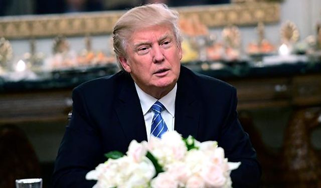 Trump’tan şaşırtan hamle: Tarihi kararnameyi imzaladı