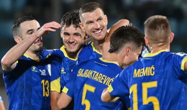 39 yaşındaki Edin Dzeko 2 gol attı, Bosna farklı kazandı